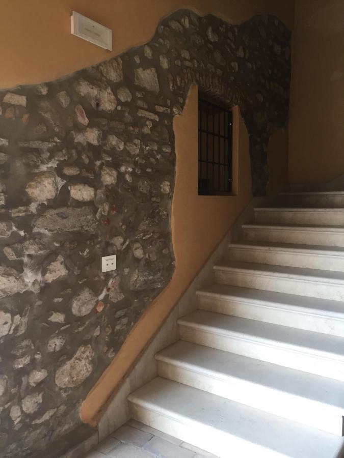 Appartamento Casa Del Monastero Polpenazze del Garda Esterno foto